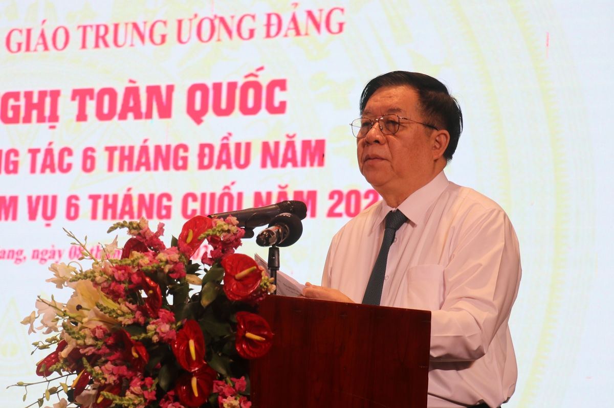 Ông Nguyễn Trọng Nghĩa: Chủ động gỡ bỏ các trang điện tử đăng tải tin xấu độc